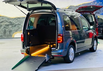 VW Caddy 112.500 km 33.900 &euro; Salzgitter 38259