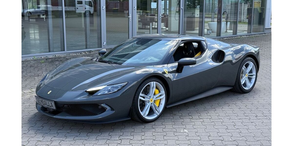 Ferrari 296 GTB 1.300 km 249.500 &euro; Braunschweig 38112