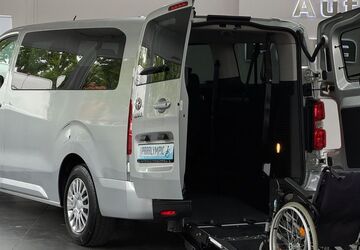 Toyota Proace (Verso) 35.185 km 33.950 &euro; Salzgitter 38259