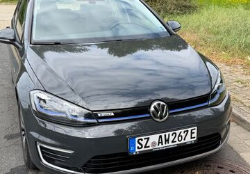 VW Golf 96.000 km 14.990 &euro; Salzgitter 38239