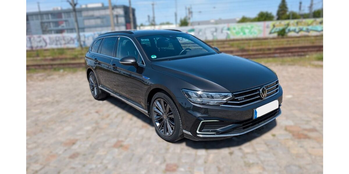 VW Passat Variant 82.500 km 21.499 &euro; Braunschweig 38116