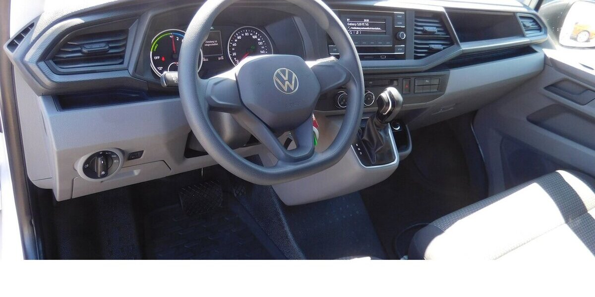 VW T6.1 Transporter 1 Abt e- Lang 4-Gang Klima 4.800 km 16.990 &euro; Vordorf 38533