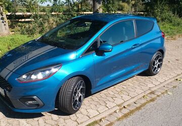 Ford Fiesta 16.000 km 17.999 &euro; Peine 31228