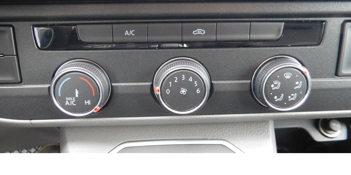 VW T6.1 Transporter 1 Abt e- Lang 4-Gang Automatic 3.700 km 16.390 &euro; Vordorf 38533